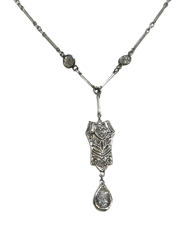 Edwardian White Gold & Diamond Necklace